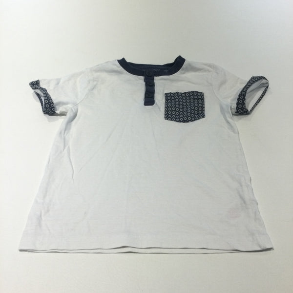 White & Navy T-Shirt with Patterned Pocket - Boys 4-5 Years