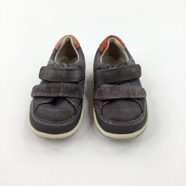Train Charcoal Grey Shoes - Boys - Shoe Size 5.5