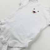 'Baby Bear Hugs' Bear White Short Sleeve Bodysuit - Boys 6-9 Months