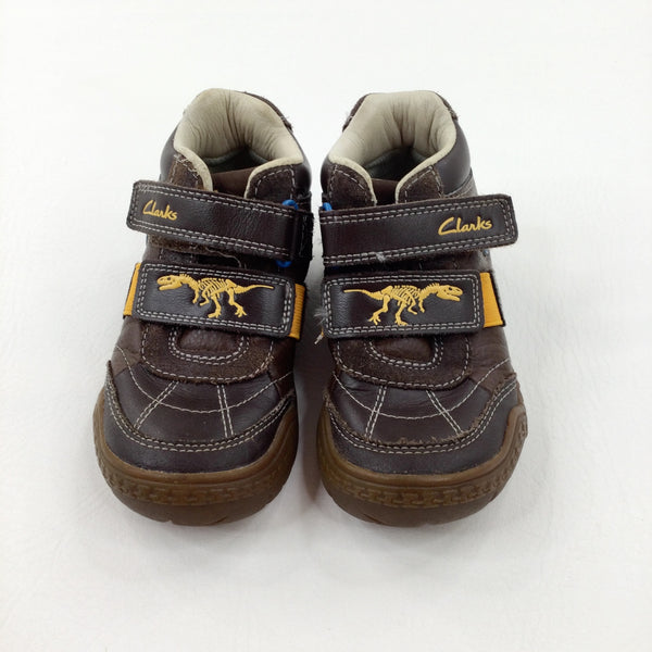 8.5F Dinosaurs Tan Shoes - Boys - Shoe Size 8.5