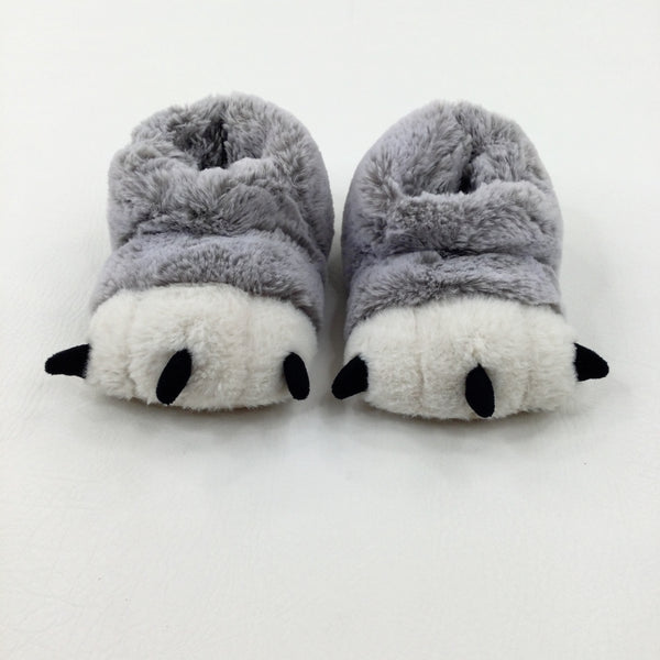 Fluffy Feet Slippers - Boys - Shoe Size 10