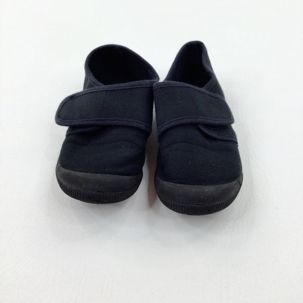 Black Plimsolls - Boys/Girls - Shoe Size 10