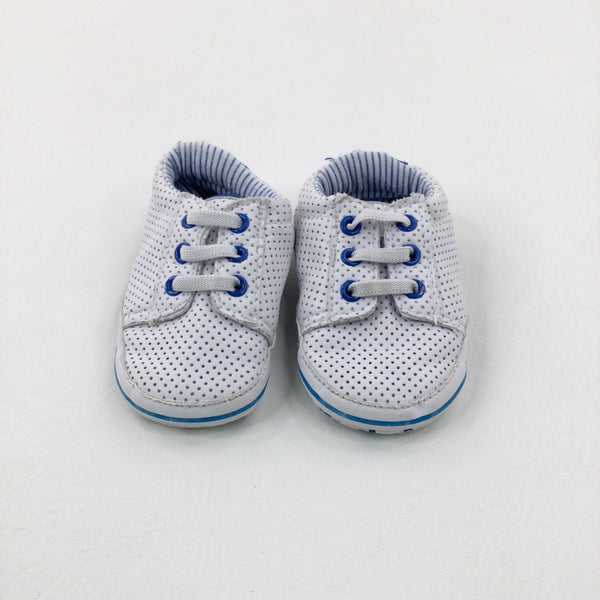 White Baby Shoes - Boys - Shoe Size 4