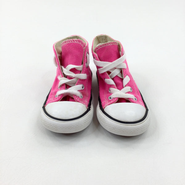 Converse Pink Canvas Shoes - Girls - Shoe Size 8