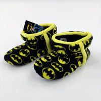 **NEW** Batman Yellow & Black Slippers - Boys - Shoe Size 2