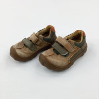Brown & Khaki Trainers - Boys - Shoe Size 5