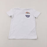 'Rainbows For Our Heroes' White T-Shirt - Boys 5-6 Years