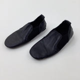 Black Shoes - Boys/Girls - Shoe Size 6