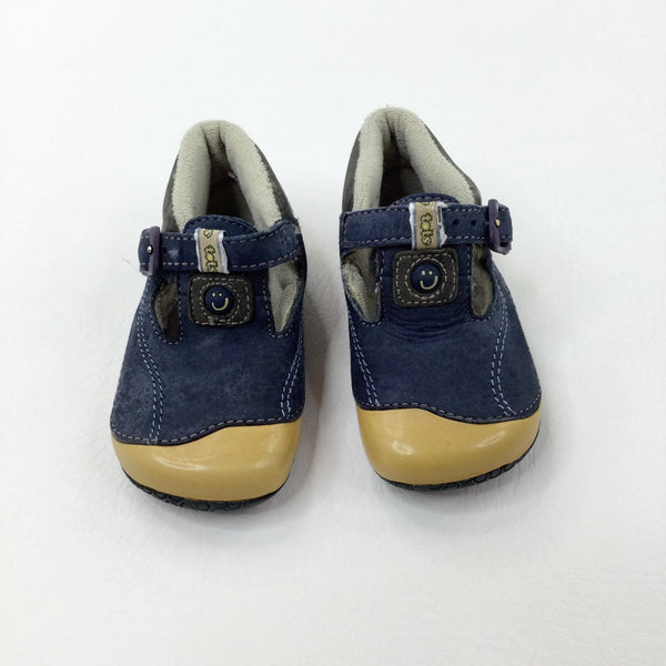 Smiley Faces Blue Shoes - Boys - Shoe Size 4.5