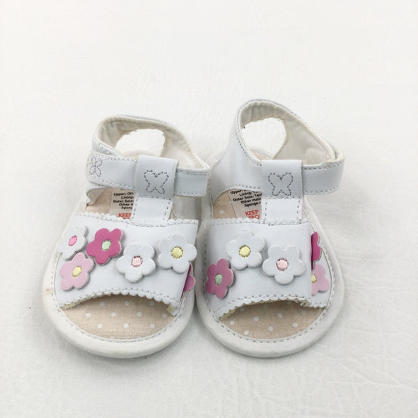 Flowers Appliqued White Sandals - Girls 3-6 Months