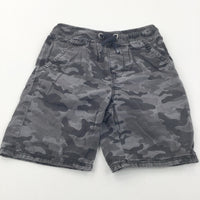 Camouflage Black & Grey Cotton Shorts - Boys 5-6 Years