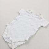 White Short Sleeve Bodysuit - Boys/Girls Newborn