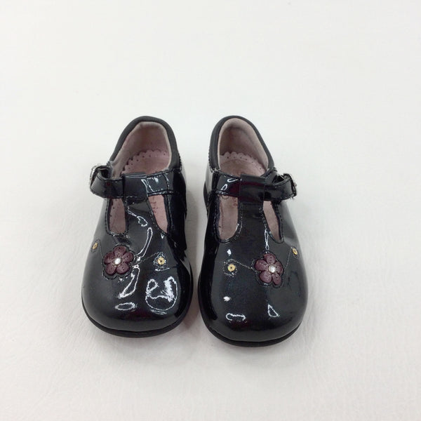 Flowers & Cats Patent Leather Black Buckle Up Shoes - Girls - Shoe Size 6-7