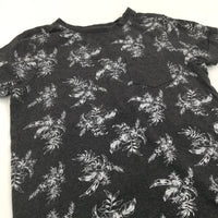 Flowers White & Charcoal Grey T-Shirt - Boys 4-5 Years