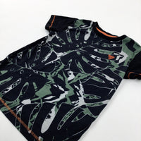 Camouflage Green & Black T-Shirt - Boys 5-6 Years