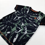 Camouflage Green & Black T-Shirt - Boys 5-6 Years