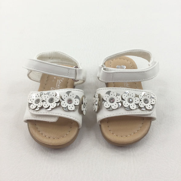Flowers White & Silver Sandals - Girls - Shoe Size 4