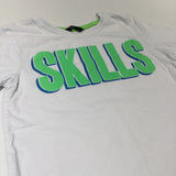 'Skills' Green & White T-Shirt - Boys 5-6 Years
