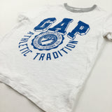 'GAP' logo White & Grey T-Shirt - Boys 8 Years