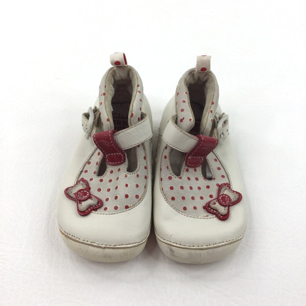 Red & White Buckle Shoes - Girls - Shoe Size 5F