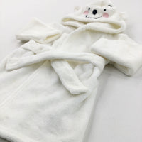 Winnie The Pooh Embroidered White Dressing Gown - Girls 3-6 Months