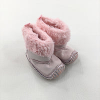 Pink Fluffy Boots - Girls 3-6 Months